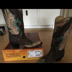 Corral Swan Overlay Women’s Cowboy Boots